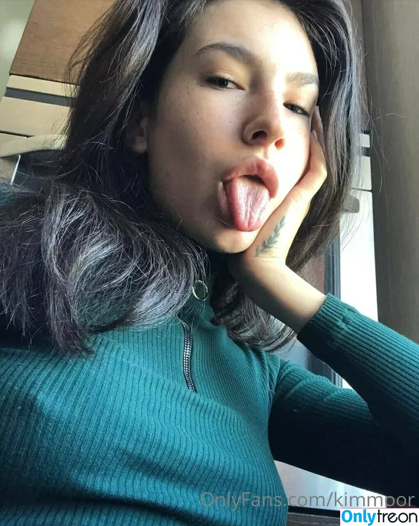 Kim Moor nude photo #0037 (_HornyBaby_ / kim_moor / kimberlinajm)