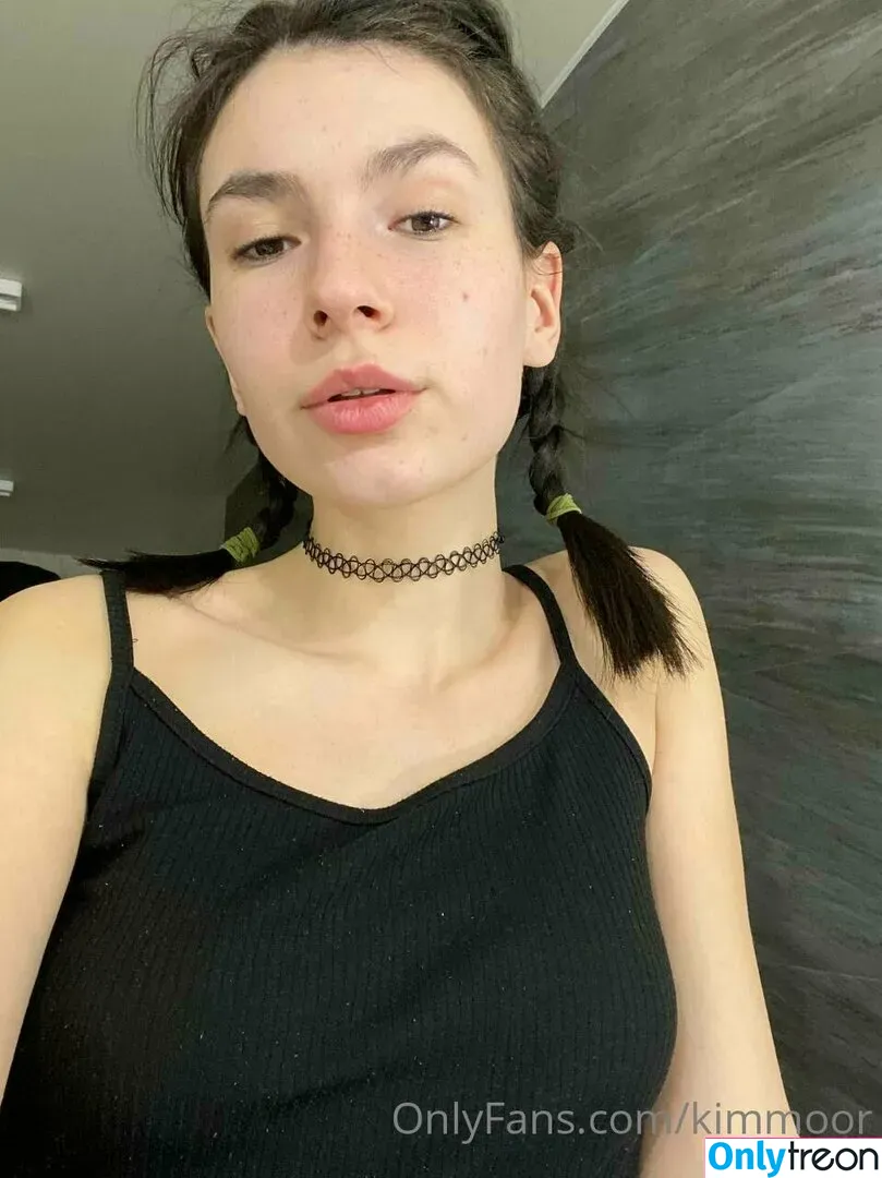 Kim Moor nude photo #0043 (_HornyBaby_ / kim_moor / kimberlinajm)