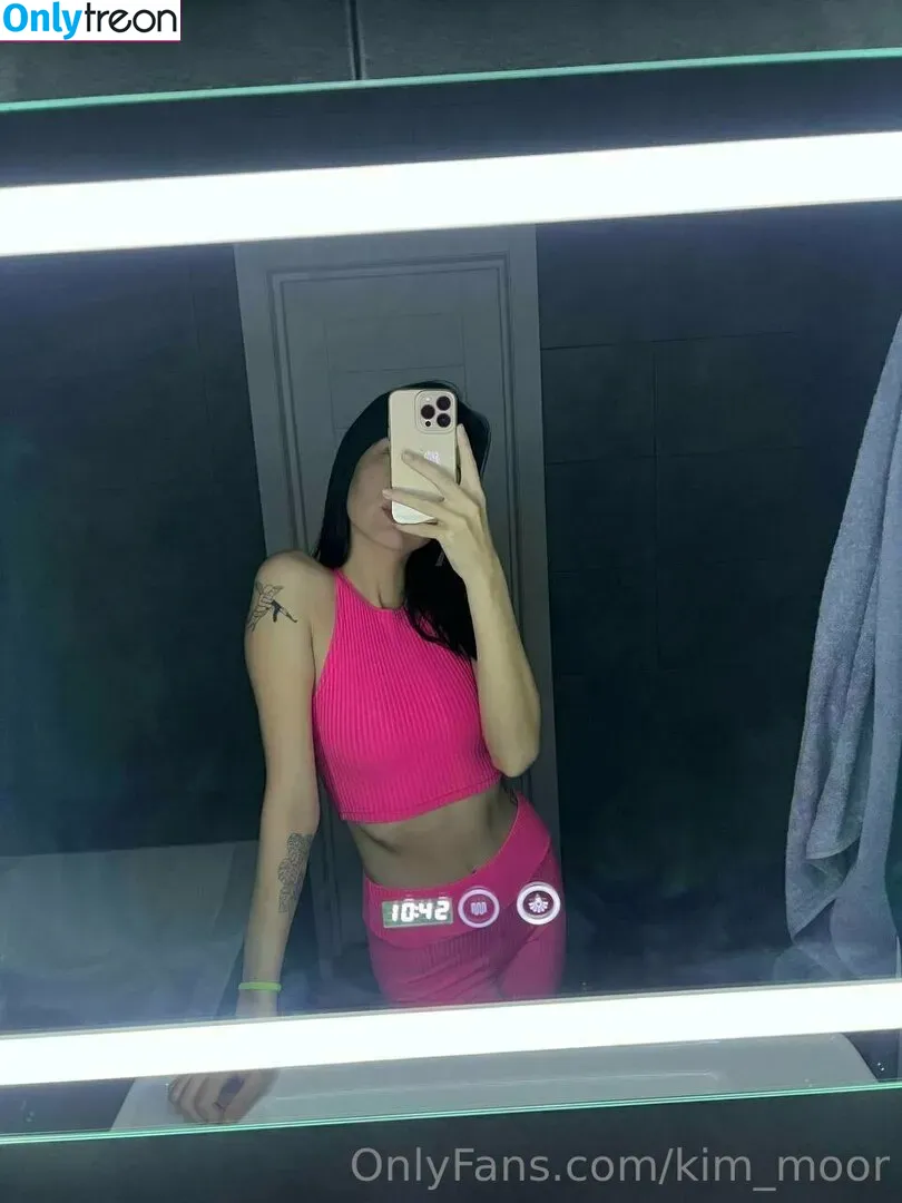 Kim Moor nude photo #0120 (_HornyBaby_ / kim_moor / kimberlinajm)