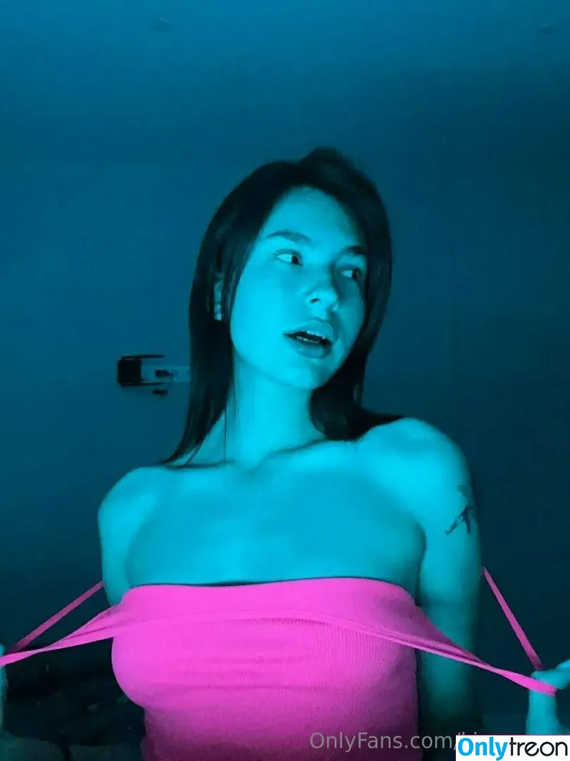 Kim Moor nude photo #0146 (_HornyBaby_ / kim_moor / kimberlinajm)