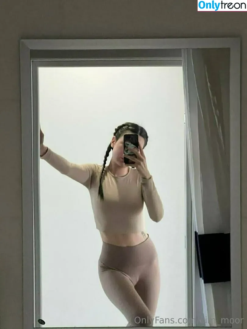 Kim Moor nude photo #0152 (_HornyBaby_ / kim_moor / kimberlinajm)