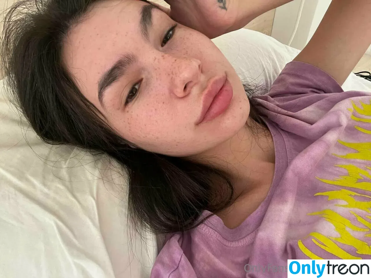 Kim Moor nude photo #0228 (_HornyBaby_ / kim_moor / kimberlinajm)