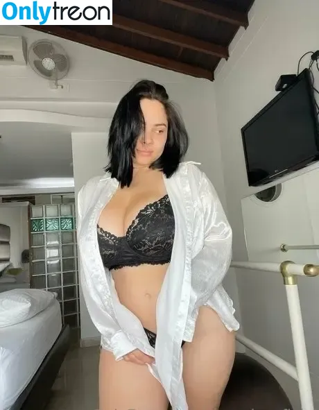 Kim Velez nude photo #0026 (kimvelezoficial)
