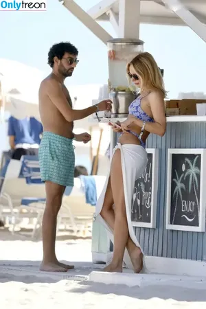 Kimberley Garner / kimberleygarner nude photo #0220