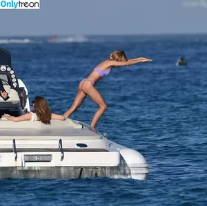 Kimberley Garner / kimberleygarner nude photo #0297