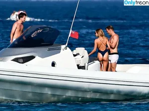 Kimberley Garner / kimberleygarner nude photo #0400