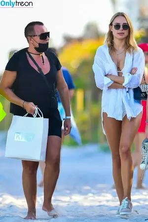 Kimberley Garner / kimberleygarner nude photo #0419