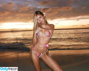 Kimberley Garner / kimberleygarner nude photo #0489