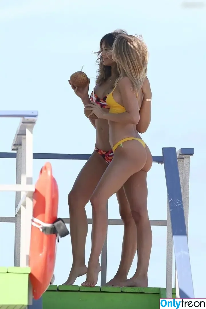 Kimberley Garner nude photo #0095 (kimberleygarner)