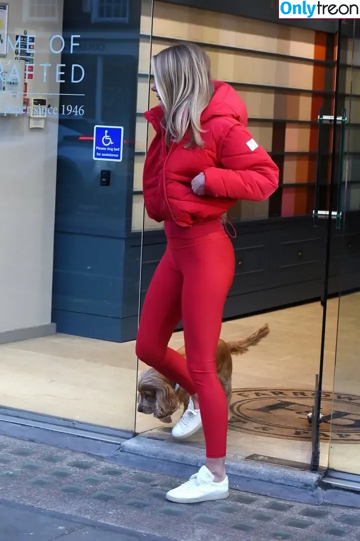 Kimberley Garner nude photo #0330 (kimberleygarner)