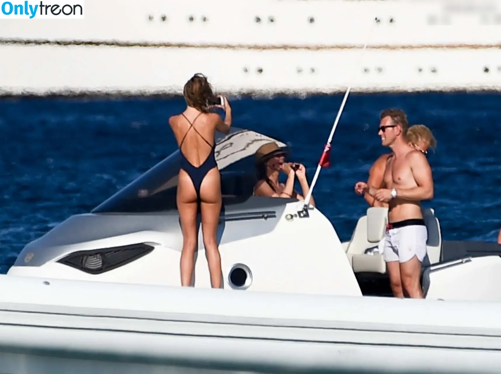 Kimberley Garner nude photo #0394 (kimberleygarner)