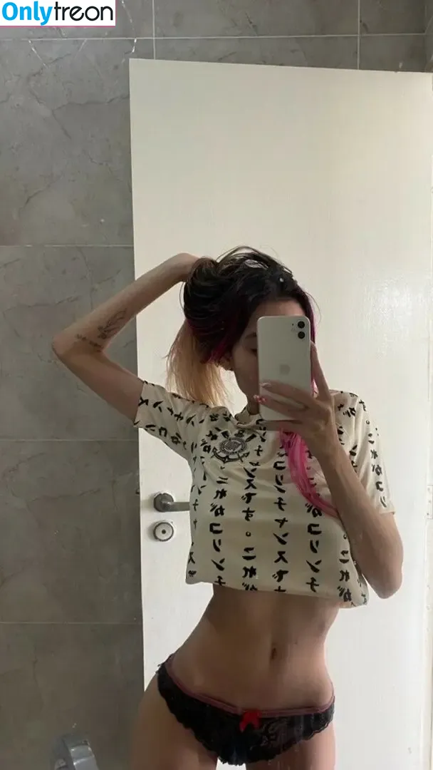 Kimberly Aroa nude photo #0010 (aroasccp / kimberlyaroab / kimberlykristinexx)