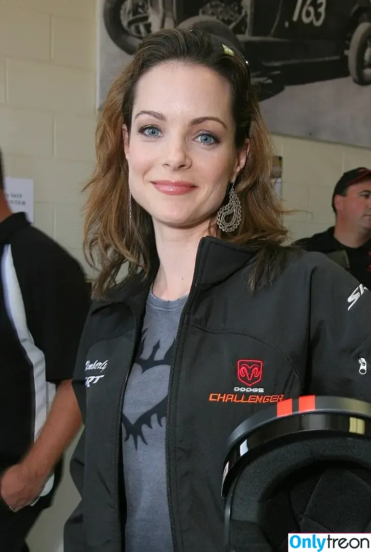 Kimberly Williams nude photo #0006 (Kimberly Williams)