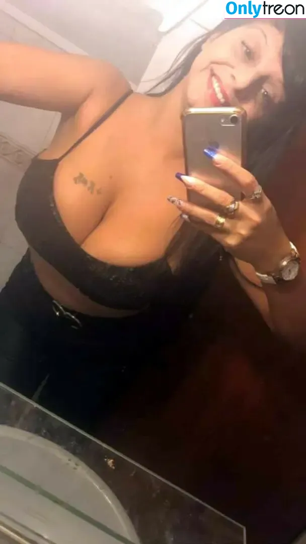 Kimey Morales nude photo #0004 (moraleskimey)