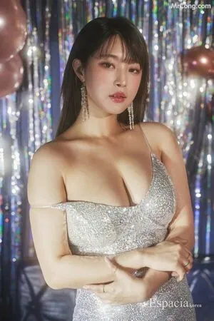 kimgapju nude photo #0002
