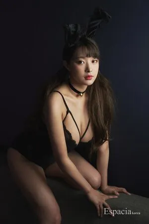 kimgapju nude photo #0061