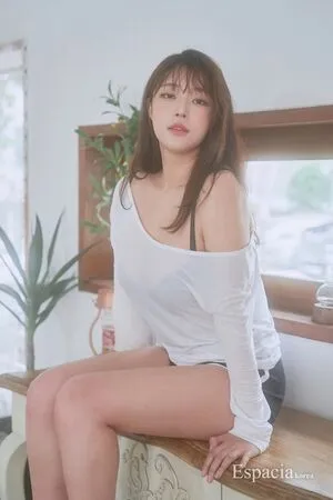 kimgapju nude photo #0100