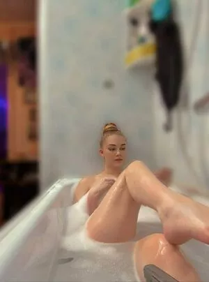 kimkilwhan21 / alislexuslife / kimkilwhan / kimkilwhan211 / lexuslife nude photo #0239
