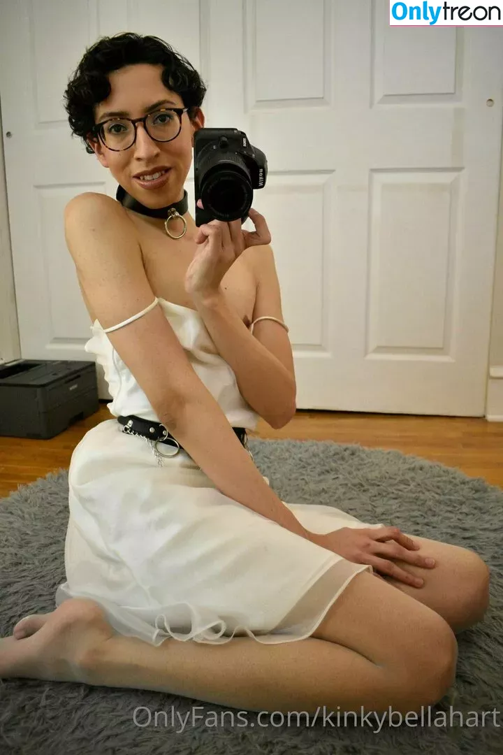 kinkybellahart nude photo #0025 (kinkybellahart)