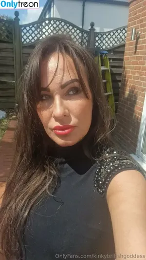 kinkybritishgoddess / Mistress Mommy Keeley / soulmatebrigade nude photo #0352