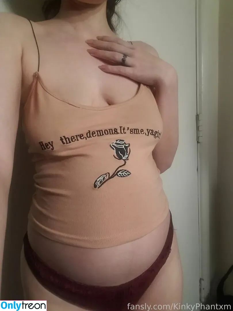 KinkyPhantxm nude photo #0001 (kinkyphan_)