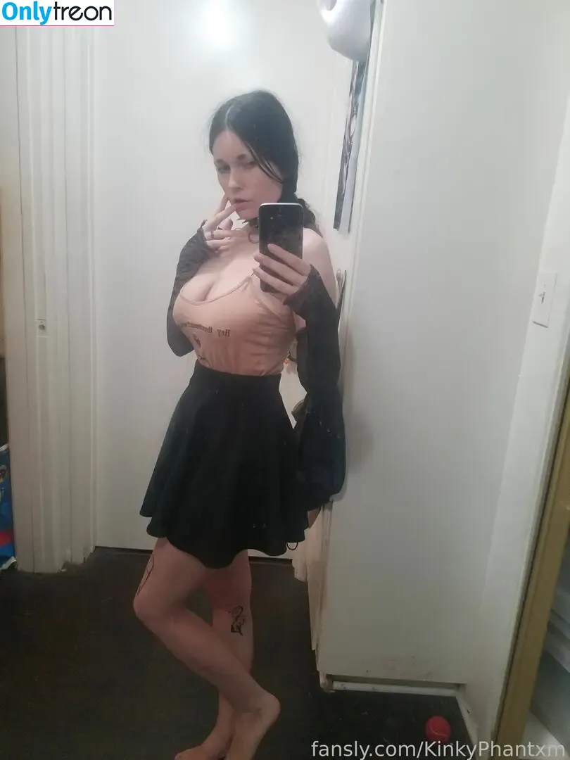 KinkyPhantxm nude photo #0010 (kinkyphan_)