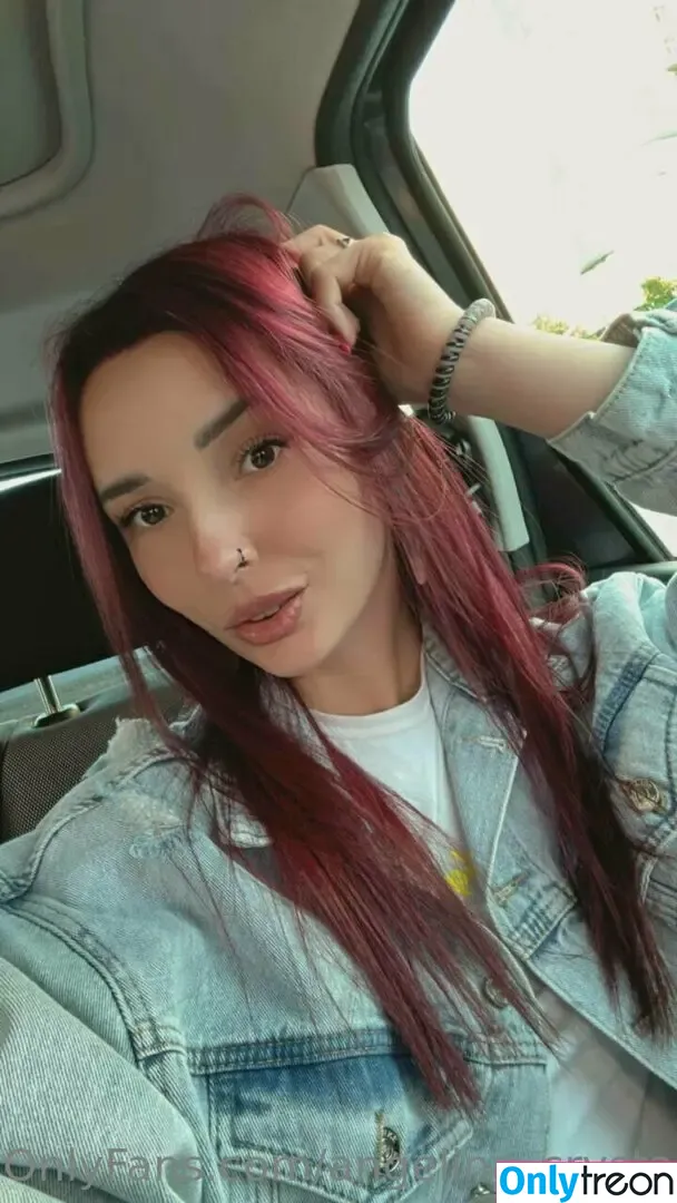 kira_cha nude photo #0018 (kira_cha)