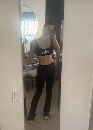 Kira Kosarin / kira_kosarin / kirakosarin nude photo #0001