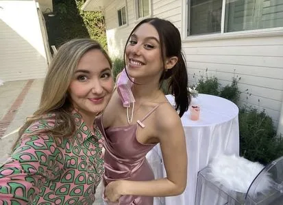 Kira Kosarin / kira_kosarin / kirakosarin nude photo #0024