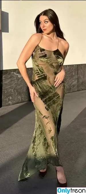 Kira Kosarin / kira_kosarin / kirakosarin nude photo #0505