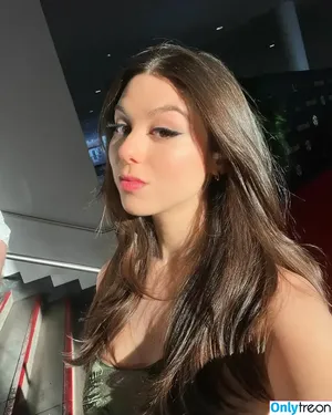 Kira Kosarin / kira_kosarin / kirakosarin nude photo #0523