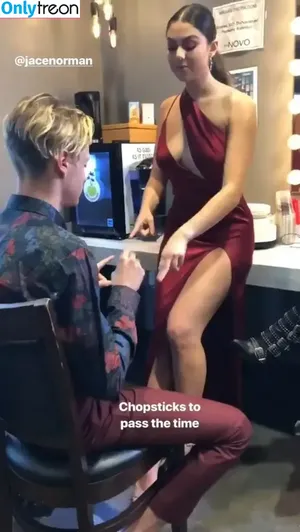 Kira Kosarin / kira_kosarin / kirakosarin nude photo #0599