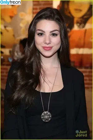 Kira Kosarin / kira_kosarin / kirakosarin nude photo #0642