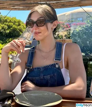 Kira Kosarin / kira_kosarin / kirakosarin nude photo #0827