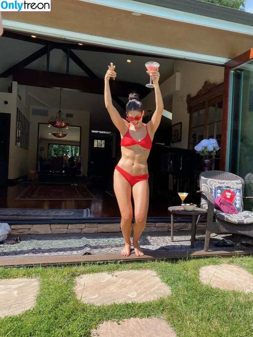 Kira Kosarin nude photo #0055 (kira_kosarin / kirakosarin)