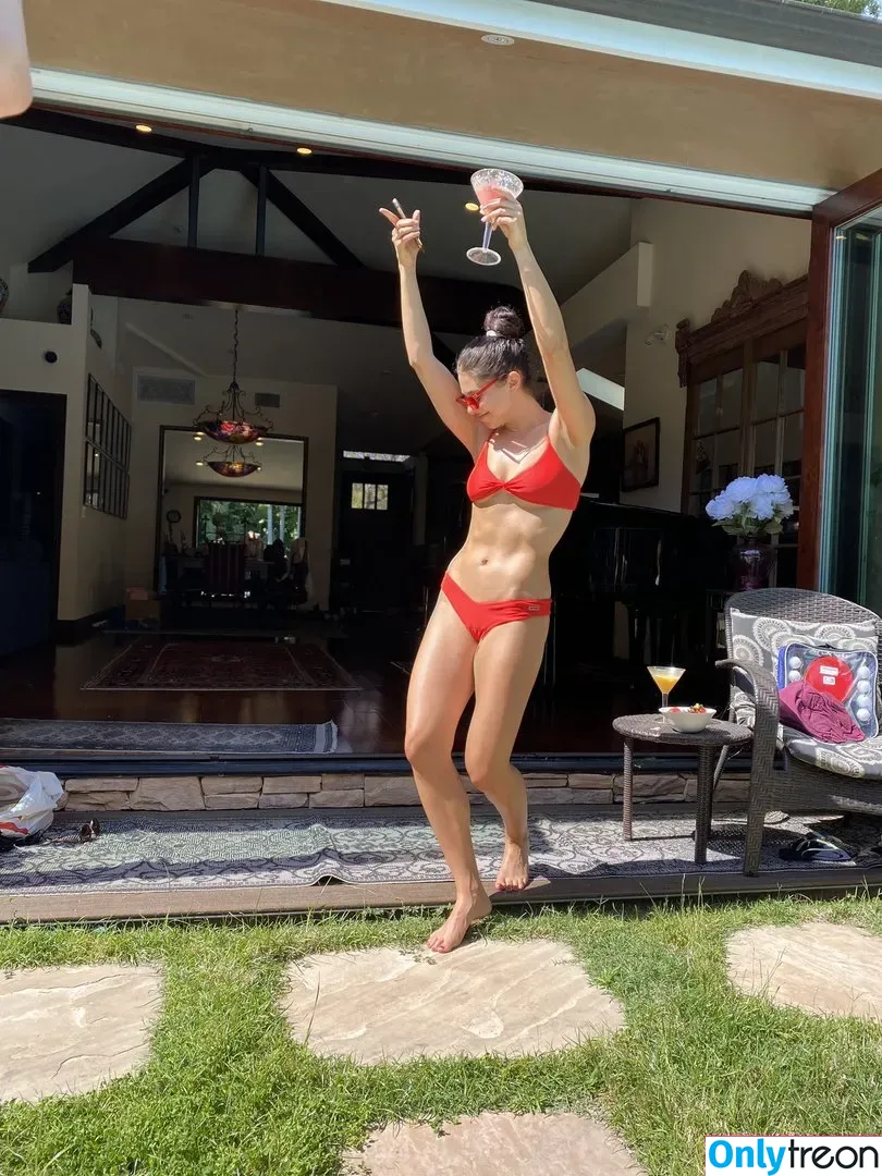 Kira Kosarin nude photo #0067 (kira_kosarin / kirakosarin)