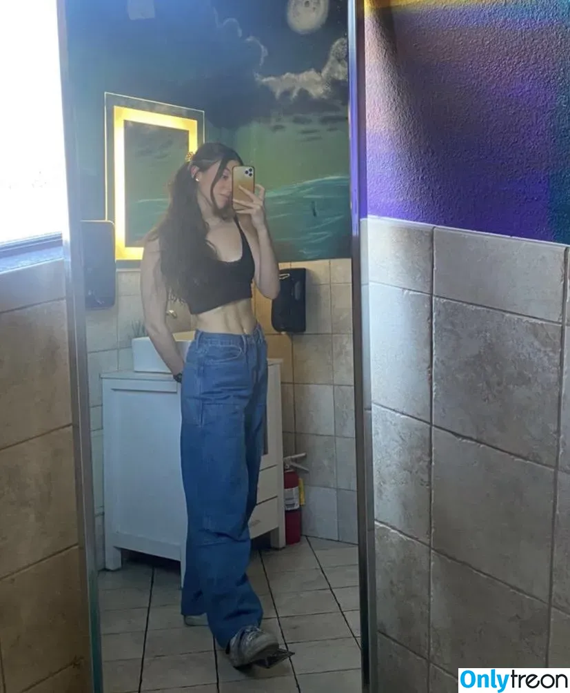 Kira Kosarin nude photo #0151 (kira_kosarin / kirakosarin)
