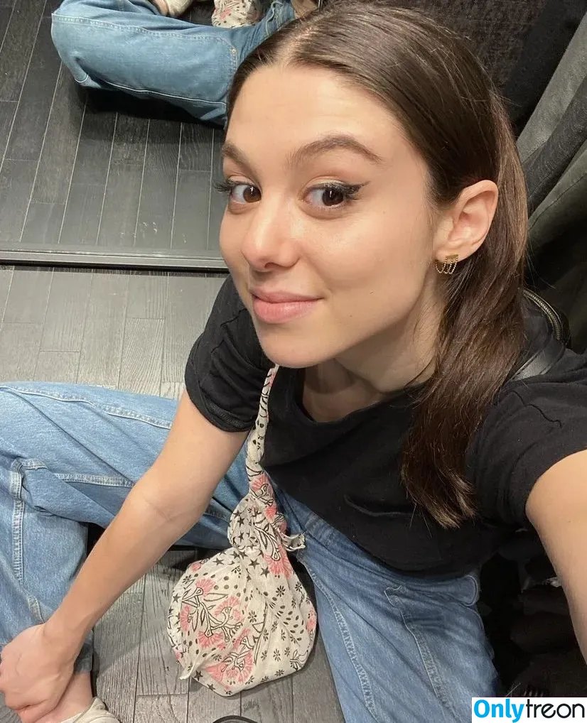 Kira Kosarin nude photo #0152 (kira_kosarin / kirakosarin)