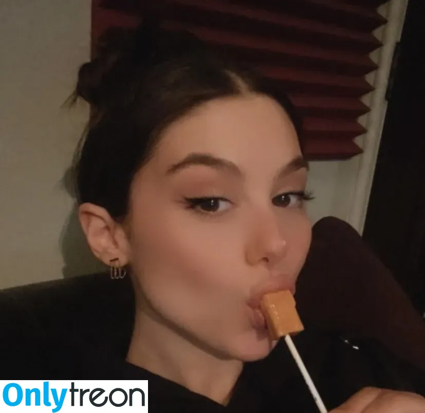 Kira Kosarin nude photo #0154 (kira_kosarin / kirakosarin)
