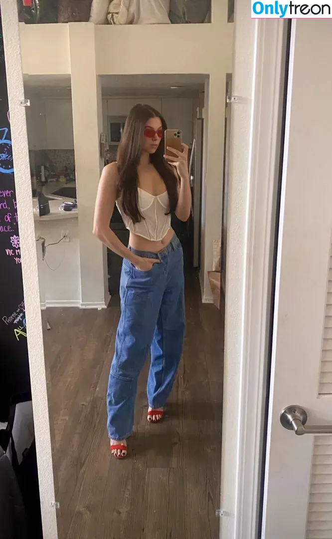 Kira Kosarin nude photo #0159 (kira_kosarin / kirakosarin)