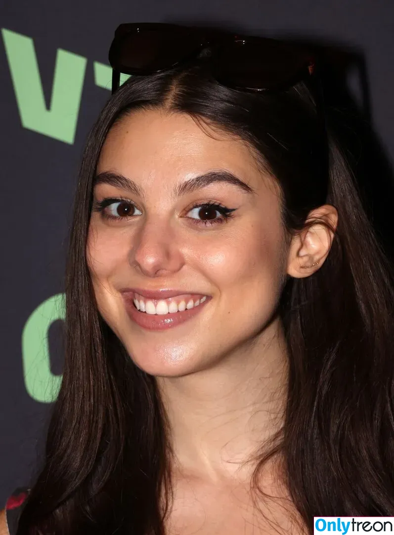 Kira Kosarin nude photo #0220 (kira_kosarin / kirakosarin)