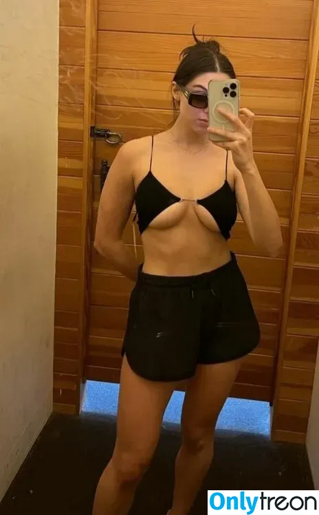 Kira Kosarin nude photo #0239 (kira_kosarin / kirakosarin)