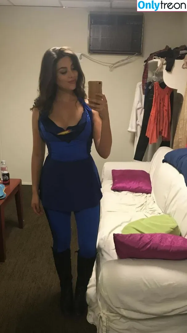 Kira Kosarin nude photo #0251 (kira_kosarin / kirakosarin)