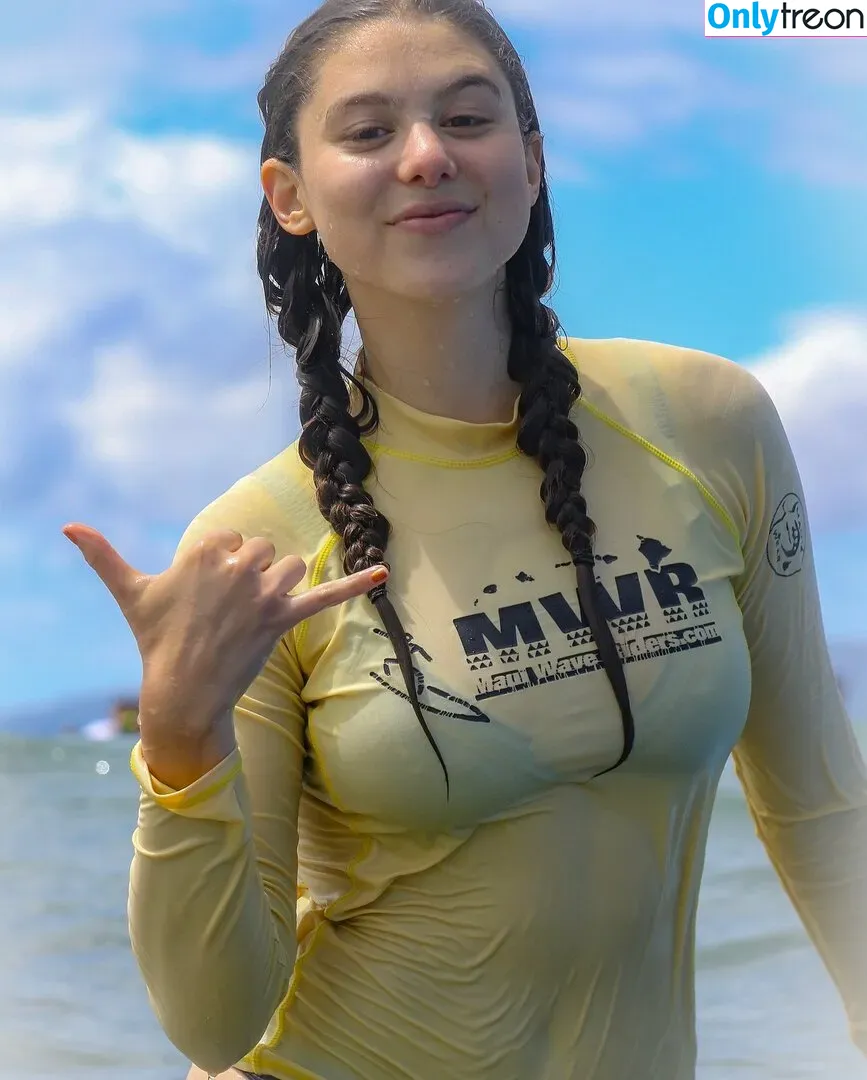 Kira Kosarin nude photo #0263 (kira_kosarin / kirakosarin)