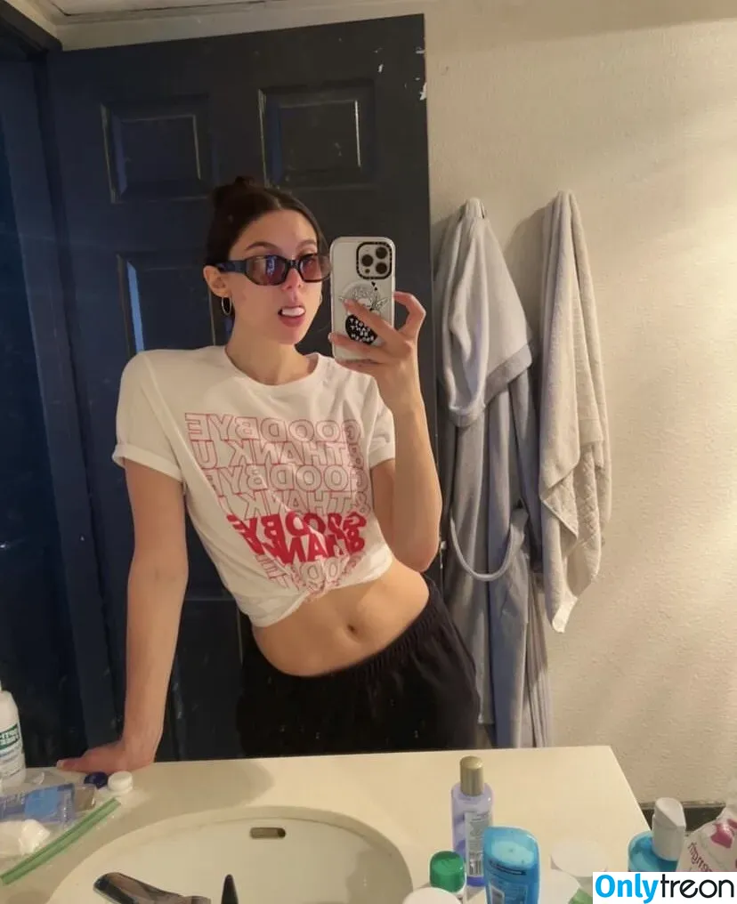 Kira Kosarin nude photo #0336 (kira_kosarin / kirakosarin)
