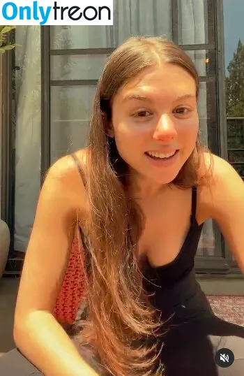Kira Kosarin nude photo #0344 (kira_kosarin / kirakosarin)