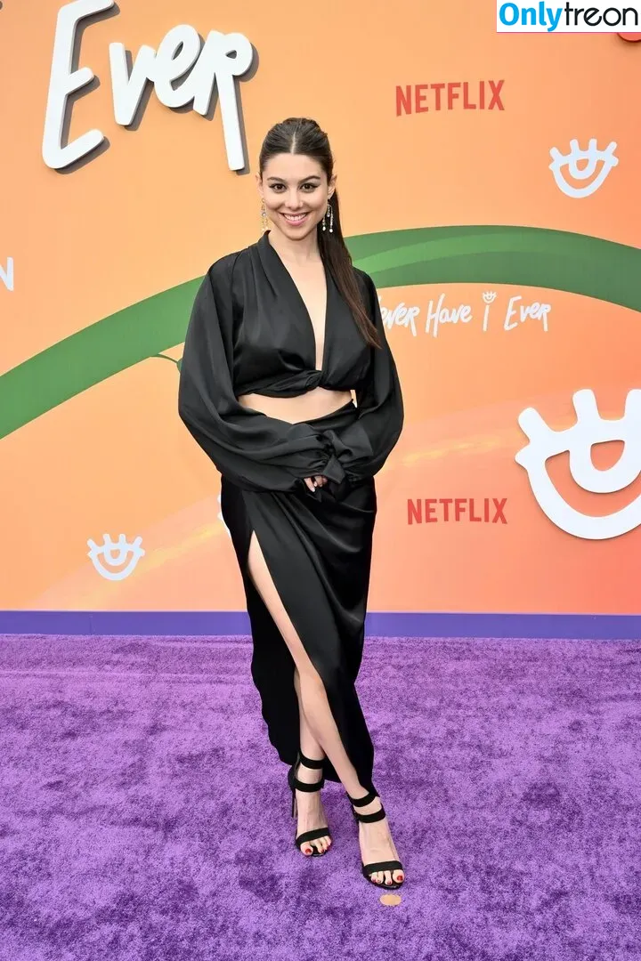 Kira Kosarin nude photo #0357 (kira_kosarin / kirakosarin)