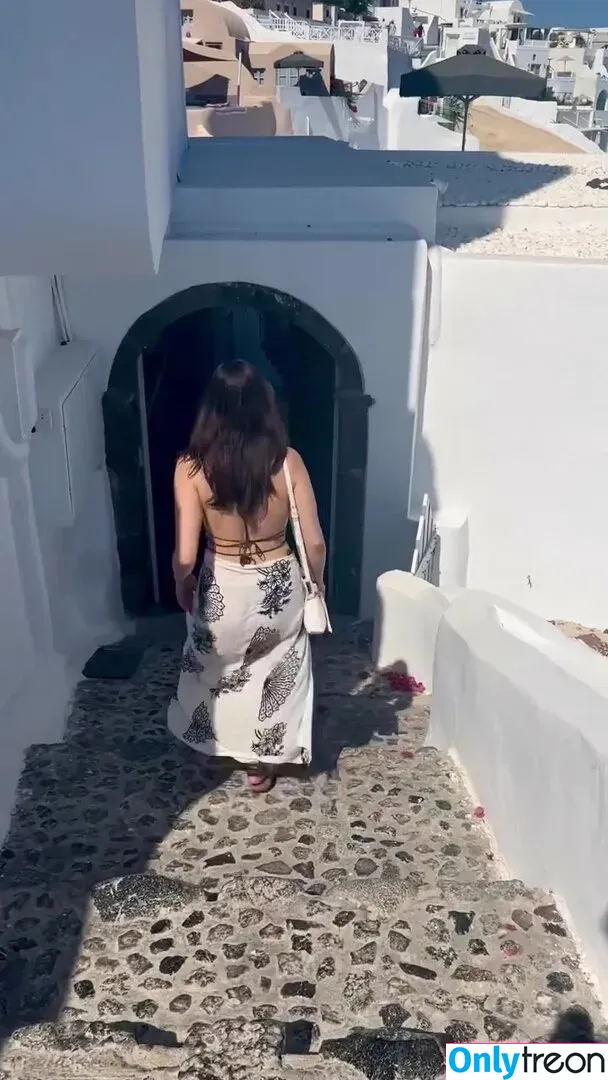 Kira Kosarin nude photo #0400 (kira_kosarin / kirakosarin)