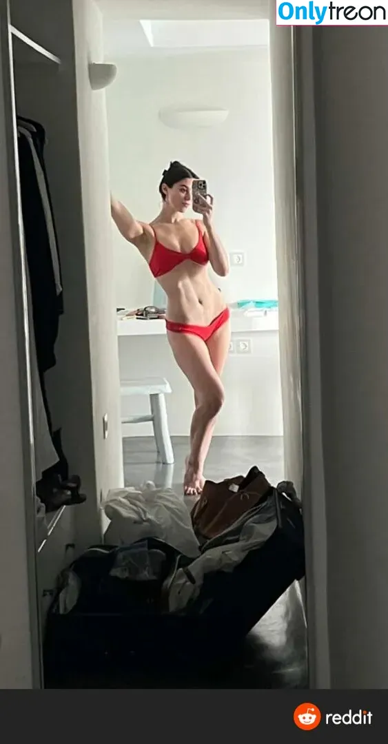 Kira Kosarin nude photo #0412 (kira_kosarin / kirakosarin)