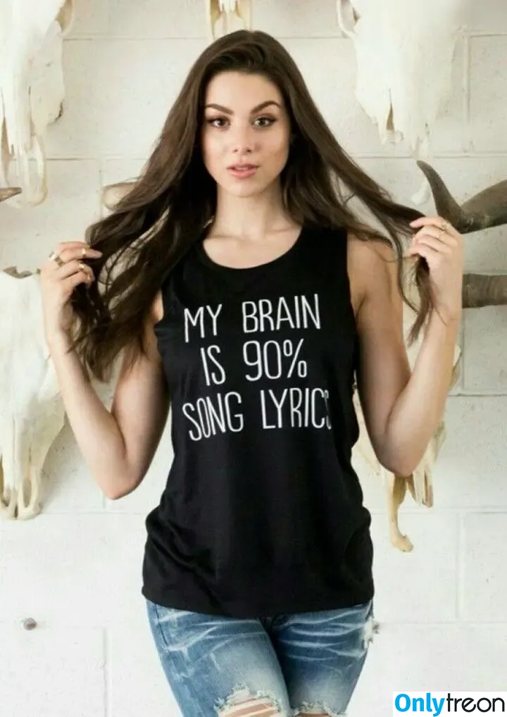 Kira Kosarin nude photo #0613 (kira_kosarin / kirakosarin)